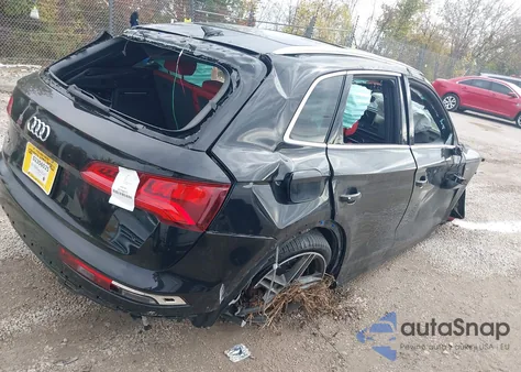 2018 Audi Sq5 3.0T Premium Plus z USA, uszkodzony, nr VIN WA1A4AFY8J2158694